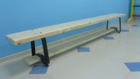 Скамейка гимнастическая (металлические ножки, лак) (2,5 м)  - fgospostavki.ru - Королёв