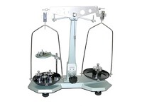 Весы технические до 1000г с разновесом - fgospostavki.ru - Королёв