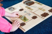 Тактильно-развивающая панель “Замочки” - fgospostavki.ru - Королёв