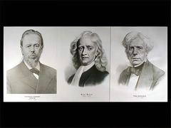 Стенд - портреты физиков (35 штук, формат А3) - fgospostavki.ru - Королёв