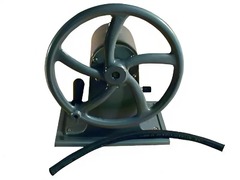 Насос вакуумный Комовского - fgospostavki.ru - Королёв