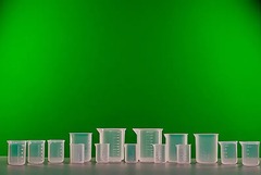 Комплект стаканов пластиковых (15 штук) - fgospostavki.ru - Королёв