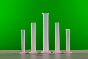 Комплект мерных цилиндров пластиковых (5 штук) - fgospostavki.ru - Королёв