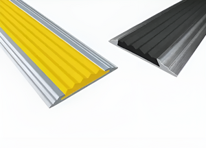 Алюминиевая полоса с резиновой вставкой 1330 миллиметров - fgospostavki.ru - Королёв