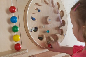 Тактильно-развивающая панель “Лабиринт-цветок” - fgospostavki.ru - Королёв