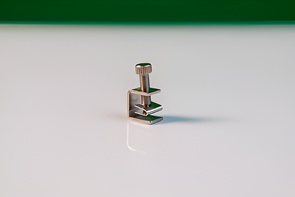 Зажим винтовой для резиновых трубок - fgospostavki.ru - Королёв