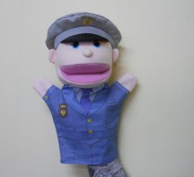 Кукла "Веселый рассказчик" Полицейский - fgospostavki.ru - Королёв